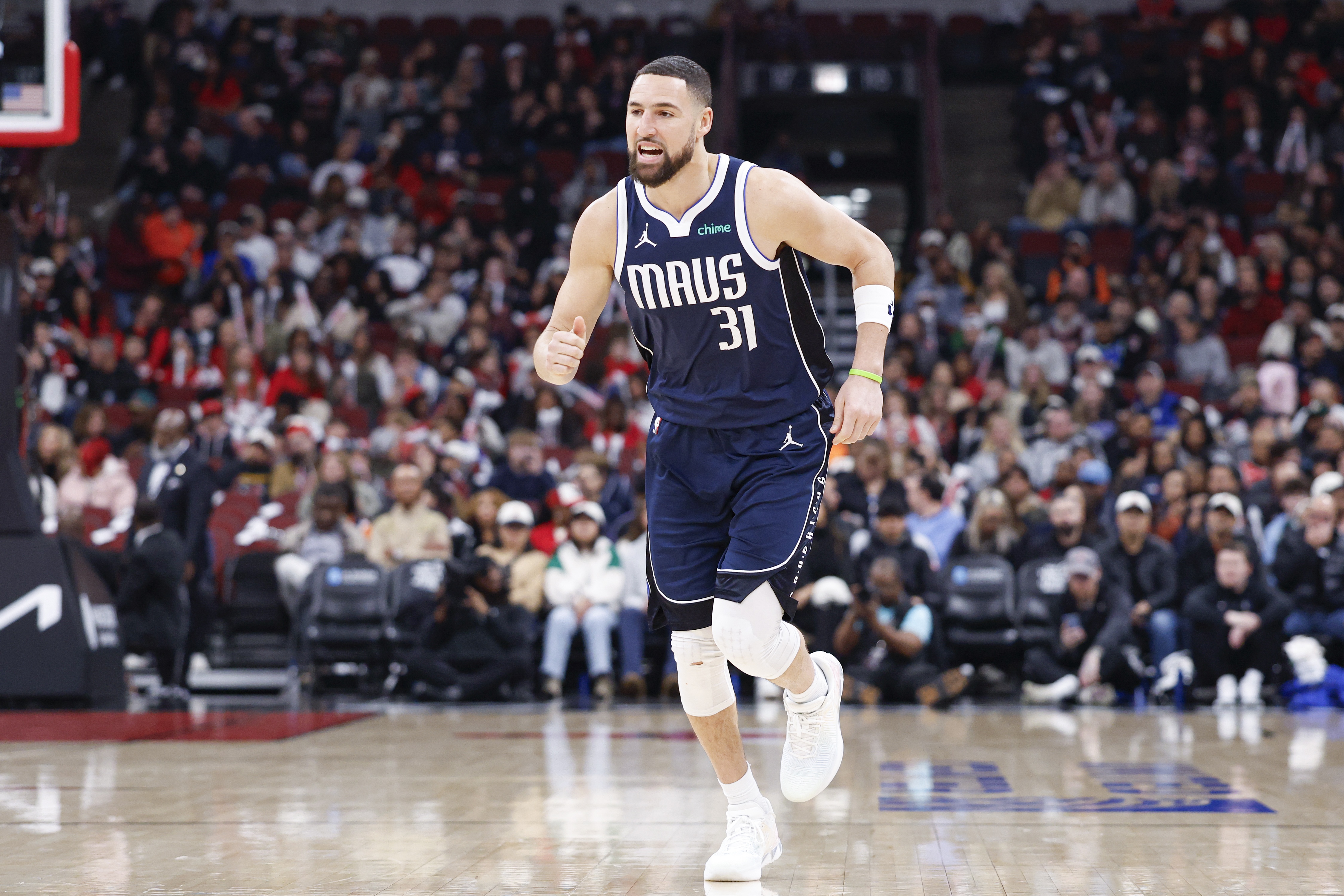 华体会app下载-佛光微现！克莱近5战场均17分&amp;4.4记三分 三分命中率47.8%