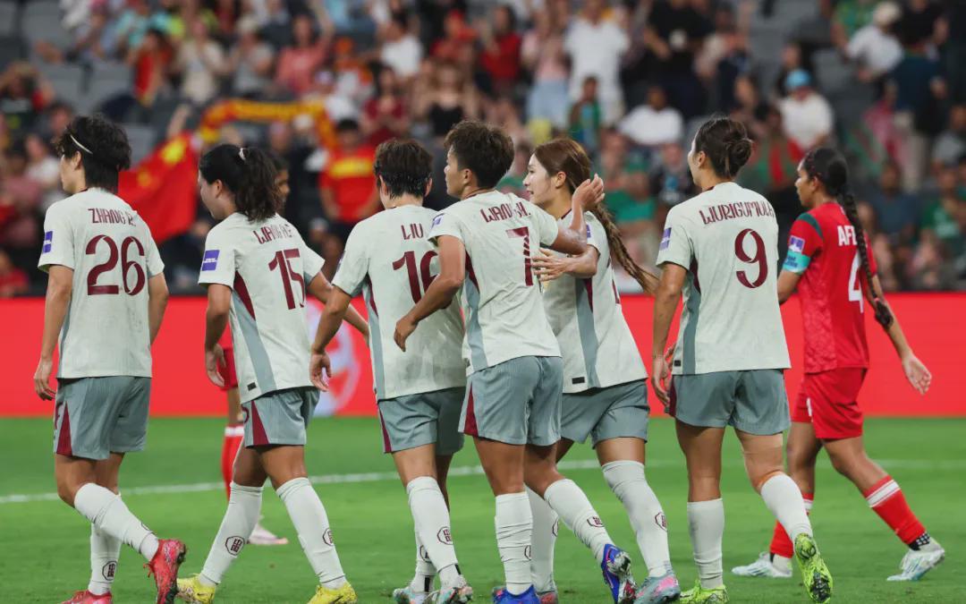 华体会平台网址-虽胜犹耻！中国女足2-0孟加拉国，被批：除了身高其他优势不明显